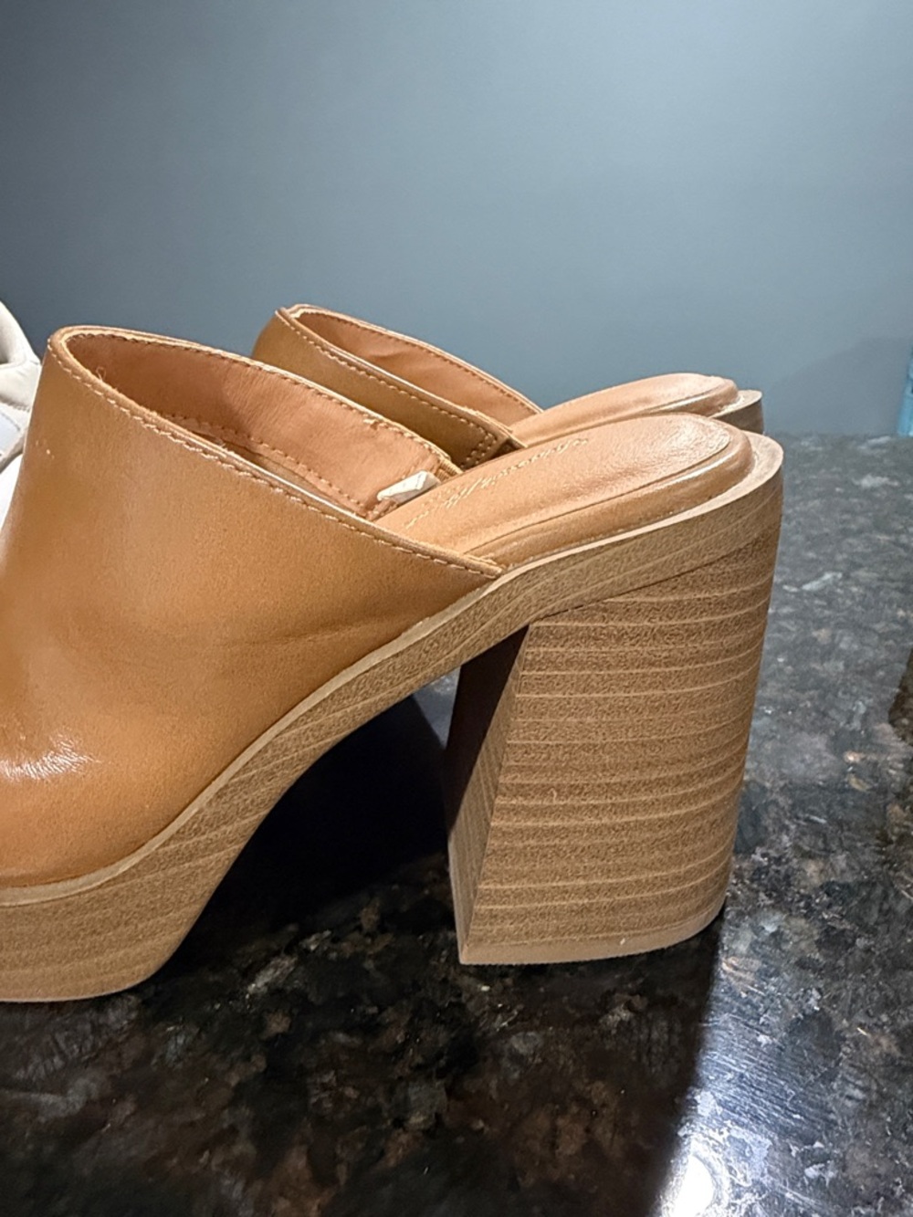 Universal Thread - five pairs - Picture 11 of 11